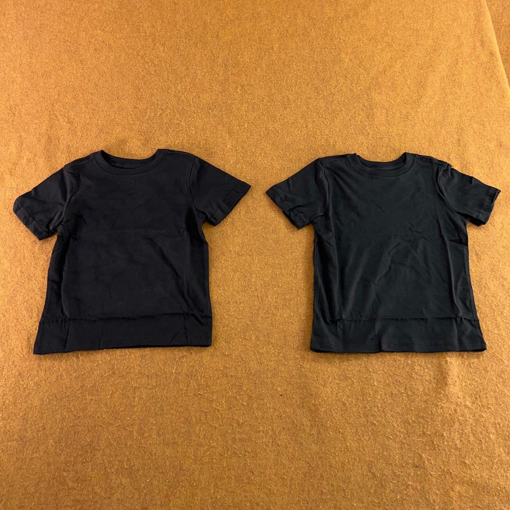 Gap Kids Boys XS 4-5 Black Organic Cotton Short Sleeve Crewneck T-Shirt 2-Pack